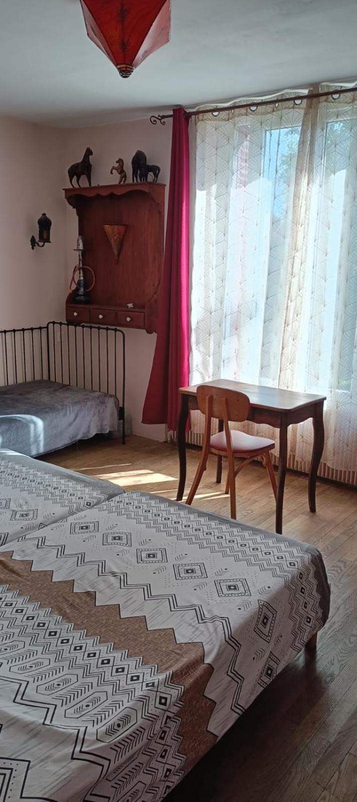 Chambre D'Hote Dans Maison Atypique Possibilite 1 Lit Supplementaire Pour 15 Euros Sancoins Kültér fotó