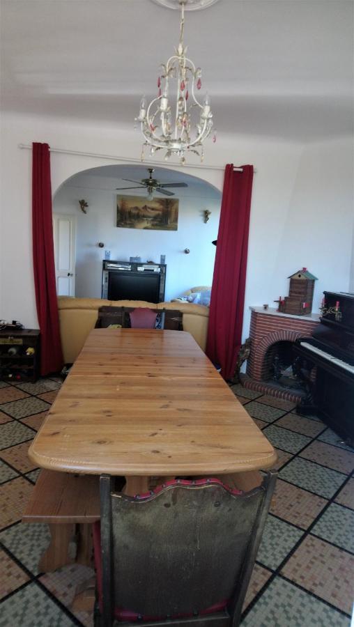 Chambre D'Hote Dans Maison Atypique Possibilite 1 Lit Supplementaire Pour 15 Euros Sancoins Kültér fotó